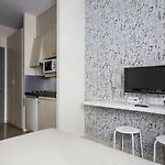 Апартаменты Residencia Universitaria Resa Blas De Otero