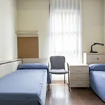 Residencia Universitaria Resa Blas De Otero Бильбао