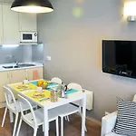 Апартаменты Residencia Universitaria Resa Blas De Otero *
