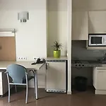 Residencia Universitaria Resa Blas De Otero Бильбао