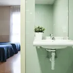 Апартаменты Residencia Universitaria Resa Blas De Otero Бильбао