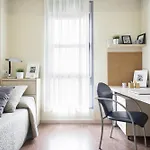 Residencia Universitaria Resa Blas De Otero Апартаменты *