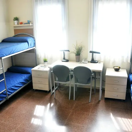 Residencia Universitaria Resa Blas De Otero