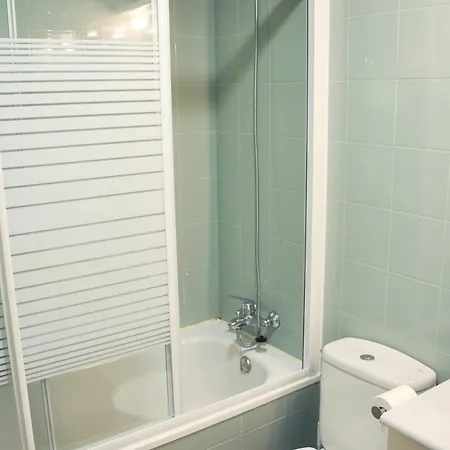 Residencia Universitaria Resa Blas De Otero Apartment *