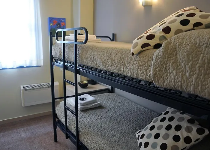 Residencia Universitaria Resa Blas De Otero Apartament Bilbao