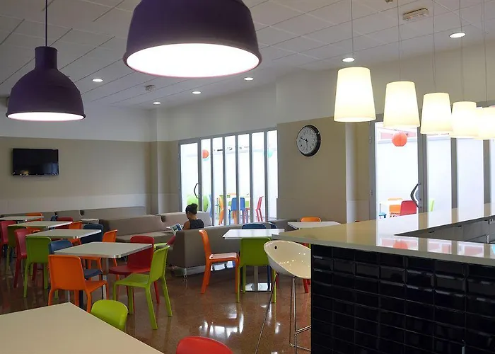 Residencia Universitaria Resa Blas De Otero Bilbao