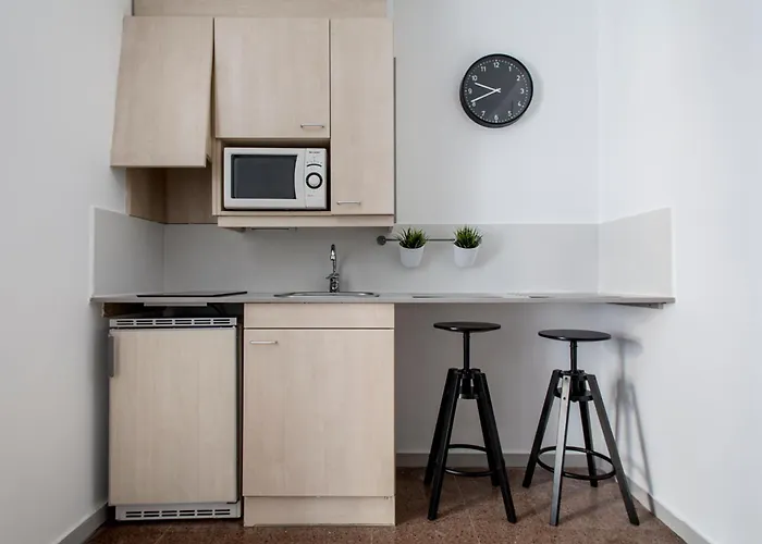 Residencia Universitaria Resa Blas De Otero * Μπιλμπάο