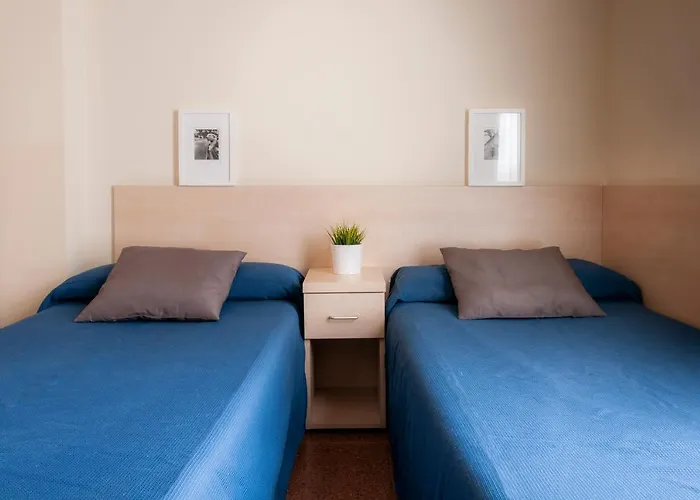 Residencia Universitaria Resa Blas De Otero Apartament