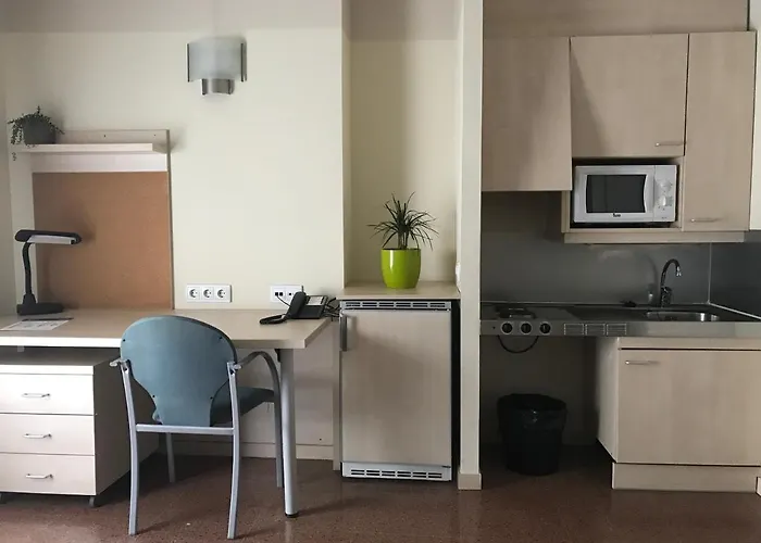 Residencia Universitaria Resa Blas De Otero