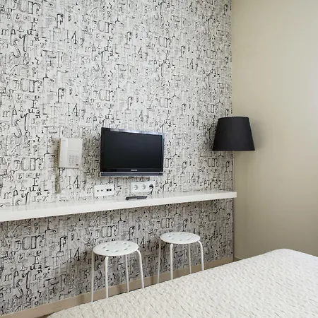 Residencia Universitaria Resa Blas De Otero * Bilbao