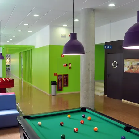 Daire Residencia Universitaria Resa Blas De Otero Bilbao