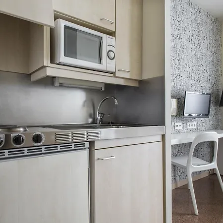 Apartmán Residencia Universitaria Resa Blas De Otero