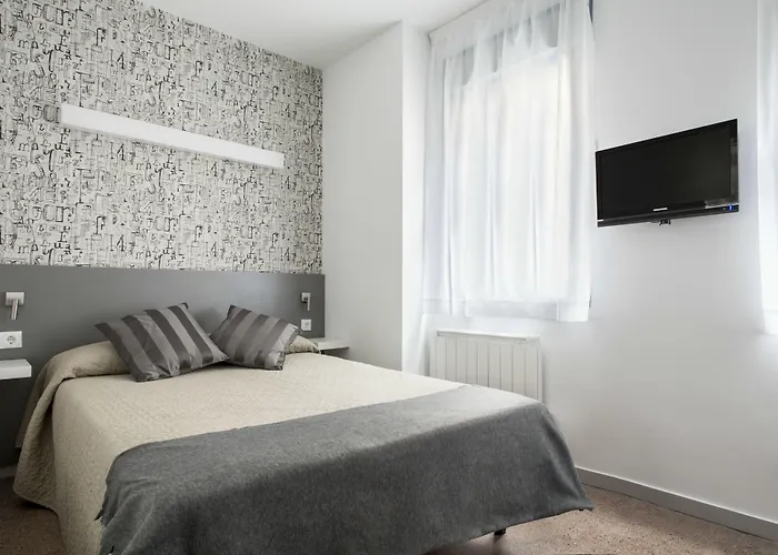 Апартаменты Residencia Universitaria Resa Blas De Otero Бильбао