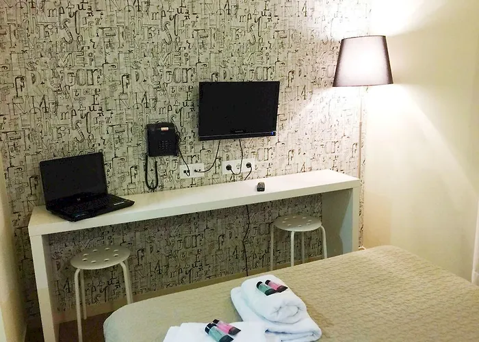 Residencia Universitaria Resa Blas De Otero Апартаменты Бильбао