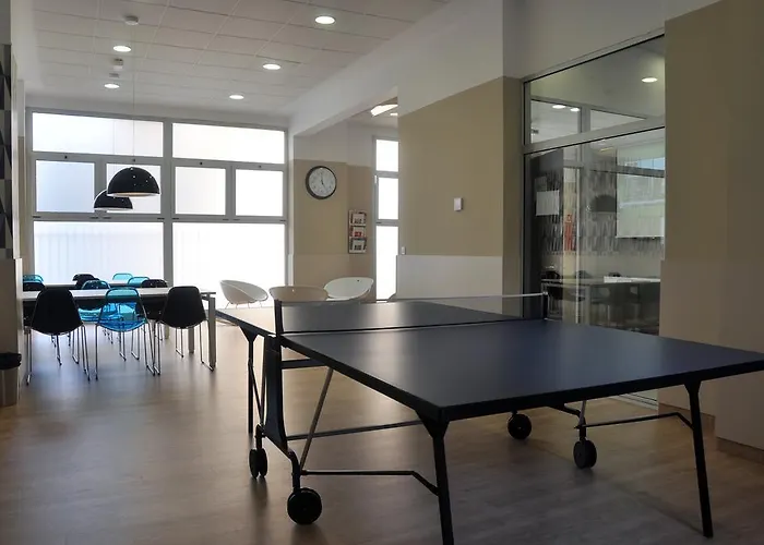 Апартаменты Residencia Universitaria Resa Blas De Otero Бильбао