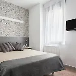 Residencia Universitaria Resa Blas De Otero شقة *