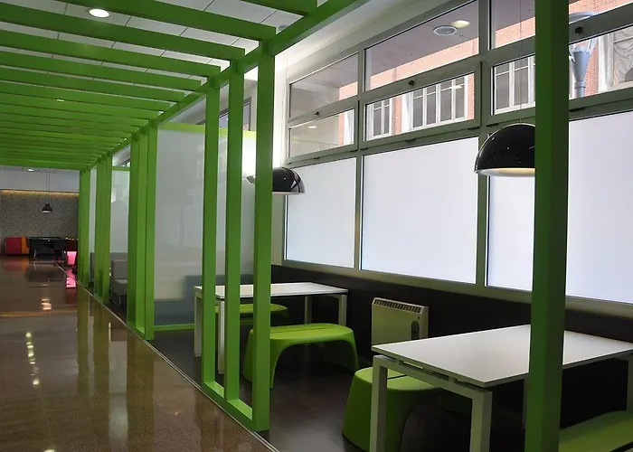 Residencia Universitaria Resa Blas De Otero