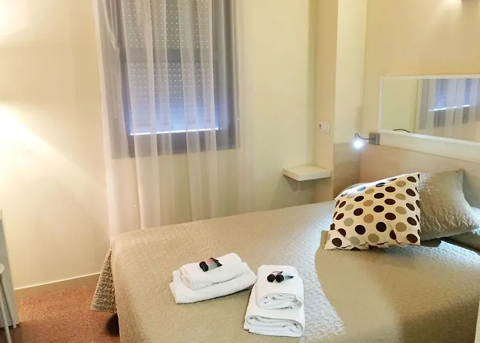 Residencia Universitaria Resa Blas De Otero דירה *